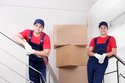 Removal van suitable for moving homes in West Norwood
