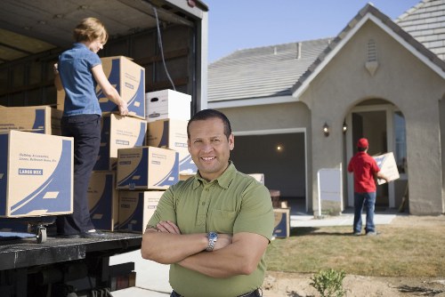 Man with van removal service in West Norwood for local home moves