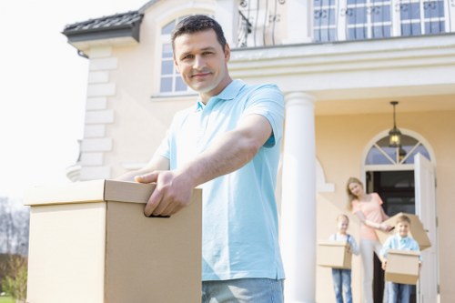 Practical man and van help for flats and homes in West Norwood