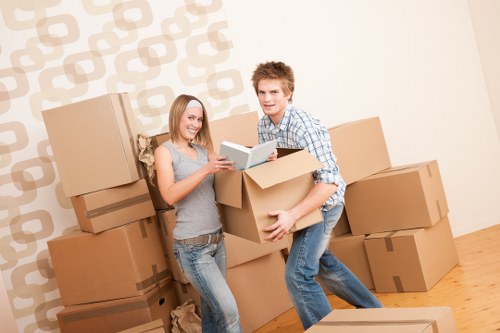 West Norwood man and van service for residential and small business moves