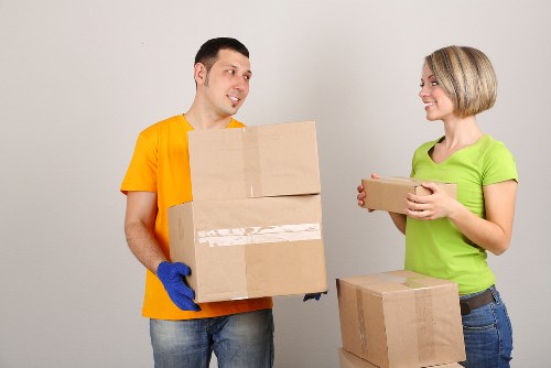 West Norwood van service for household and business moving jobs