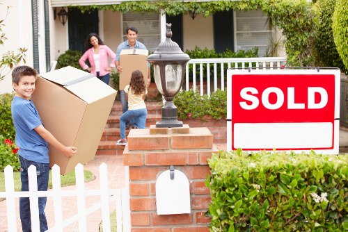 Commercial moving van service for a West Norwood business